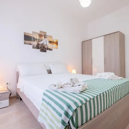 Mikao - Apartment *