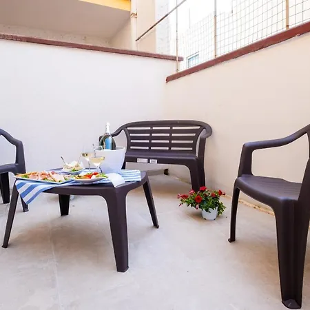 Mikao - Apartment